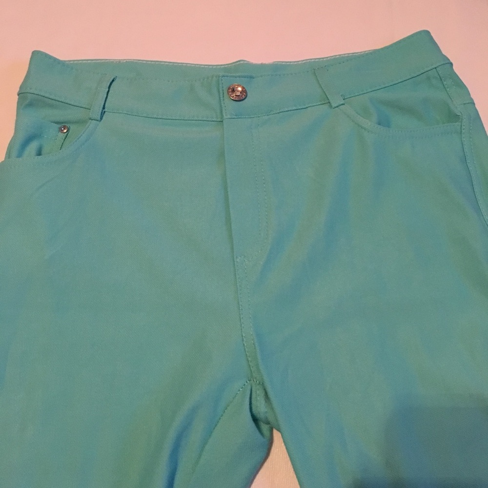 Super stretchy Capri Yelete jeans